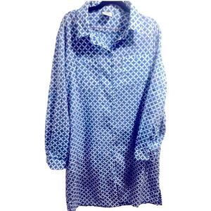 Three Islands button up cover up top size xl in excellent condition 100% cotton​